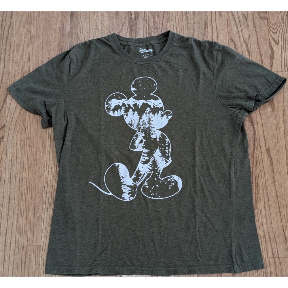Disney Shirt Mens L Short Sleeve Green Crew Neck Lightweight Mickey Mouse Tree